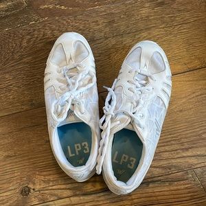 Varsity last pass cheer shoes